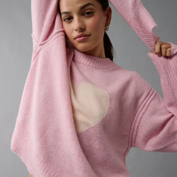 M🩷American Eagle Whoa So Soft Valentine's Day Sweater - Picture 2 of 12